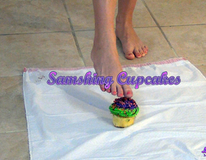 Smashing_A_Cupcake